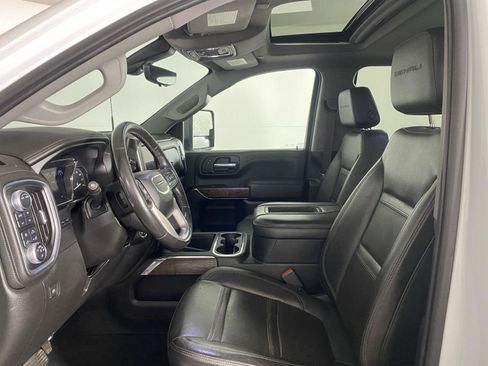 Used 2021 GMC Sierra 2500 Denali w/ Denali Ultimate Package AWD/4WD image 24