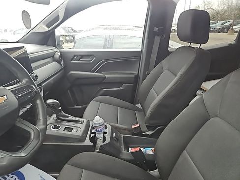 Used 2023 Chevrolet Colorado W/T w/ WT Convenience Package image 3
