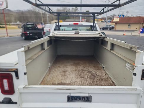 Used 2018 Ford F350 XL w/ Power Equipment Group image 8