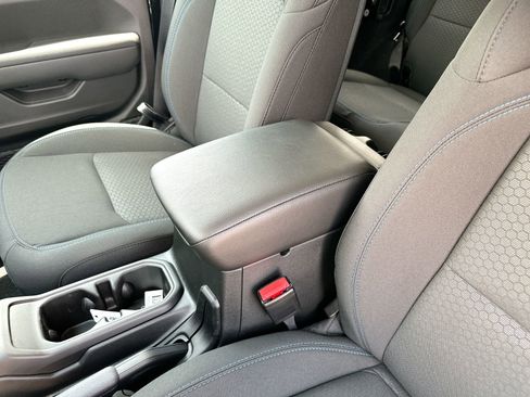 New 2023 Jeep Wrangler Rubicon w/ Cold Weather Group image 21