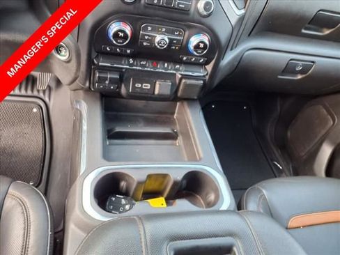 Used 2021 GMC Sierra 1500 AT4 image 17