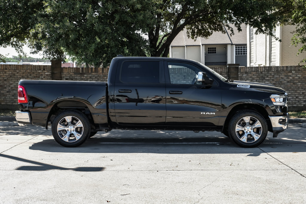 Used 2023 RAM 1500 Laramie AWD/4WD image 14