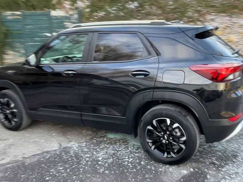 Used 2023 Chevrolet TrailBlazer LT w/ Convenience Package image 6