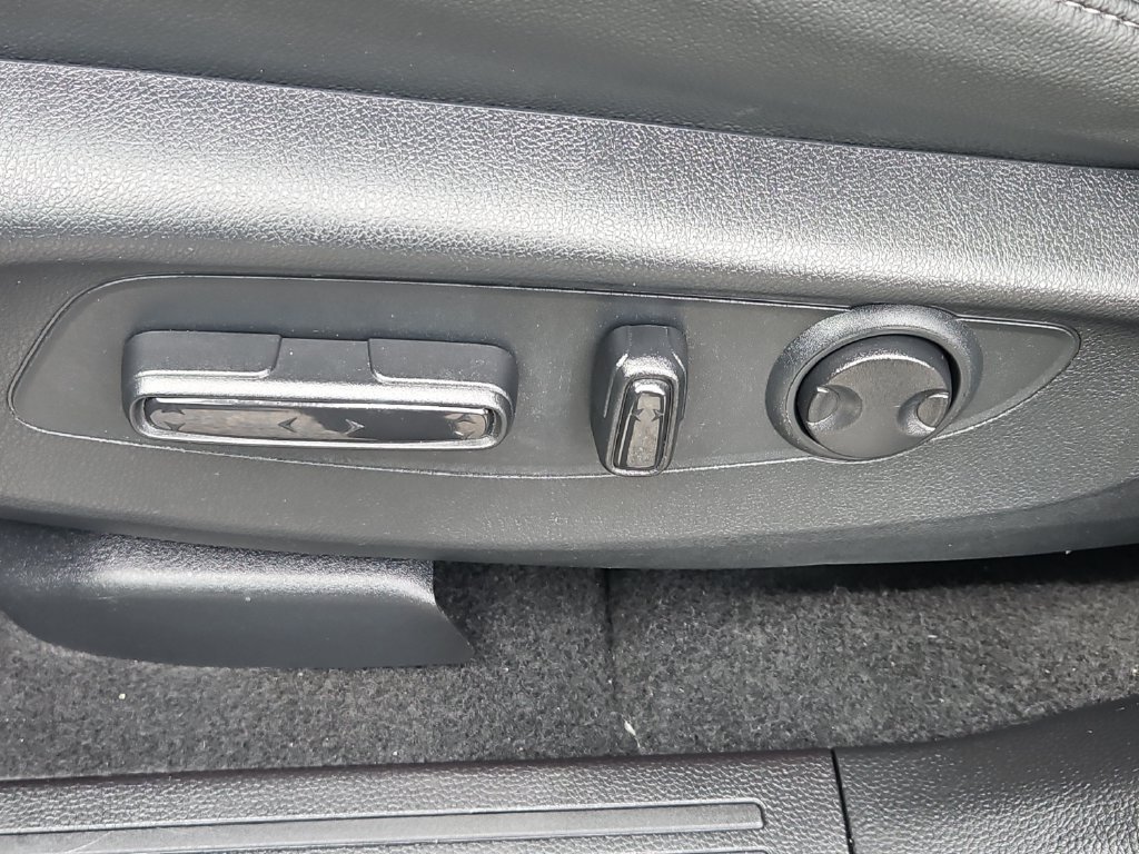 Certified 2026 Honda CR-V EX-L image 23