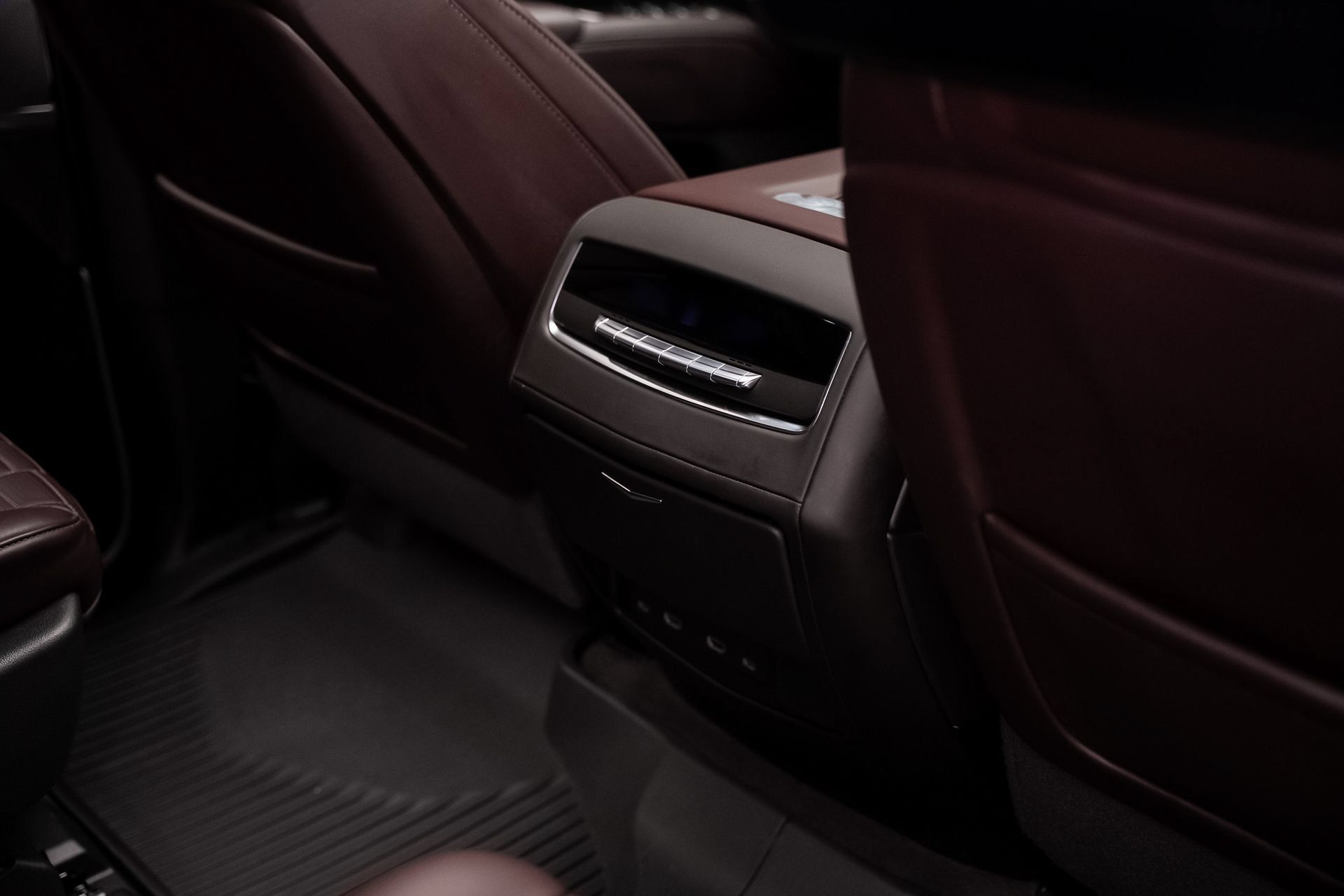Used 2022 Cadillac Escalade ESV Premium Luxury Platinum w/ LPO, Floor Liner Package AWD/4WD image 74