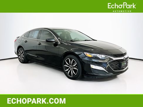 Used 2021 Chevrolet Malibu RS image 1
