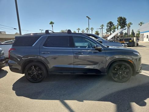 Used 2025 Hyundai Palisade XRT AWD/4WD image 2