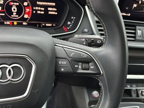 Used 2020 Audi SQ5 Prestige w/ Prestige Package image 24