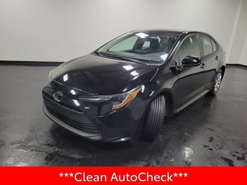 Used 2024 Toyota Corolla LE FWD image 4