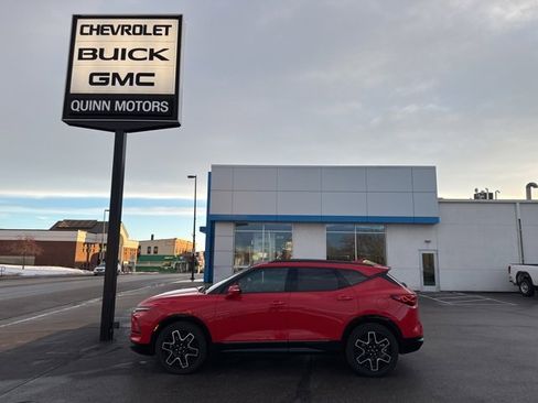 Used 2023 Chevrolet Blazer RS w/ Driver Confidence II Package image 2