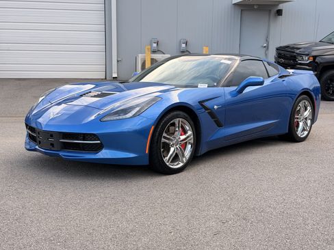 Used 2016 Chevrolet Corvette Stingray Coupe w/ 2LT Preferred Equipment Group RWD image 7