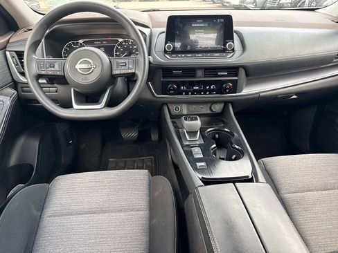 Certified 2023 Nissan Rogue SV image 16