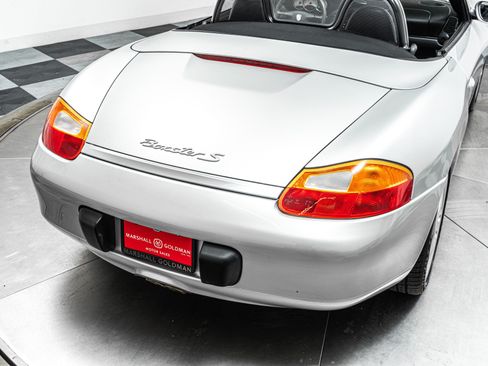 Used 2000 Porsche Boxster S RWD image 34