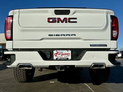 Used 2021 GMC Sierra 1500 Elevation image 18