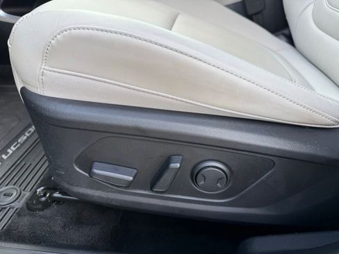 Certified 2024 Hyundai Tucson SEL AWD/4WD image 15