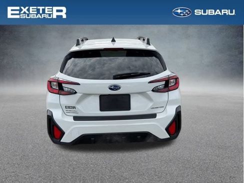 Used 2024 Subaru Crosstrek 2.0i Premium image 5