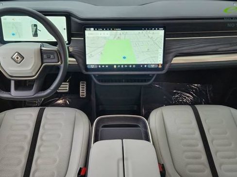 Used 2024 Rivian R1S Adventure AWD/4WD image 89