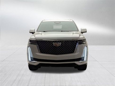 Certified 2022 Cadillac Escalade Premium Luxury w/ Performance Package image 2