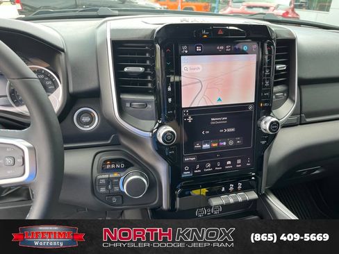 New 2026 RAM 1500 Big Horn AWD/4WD image 8