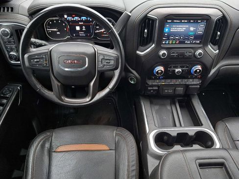 Used 2022 GMC Sierra 1500 AT4 w/ AT4 Premium Package image 13