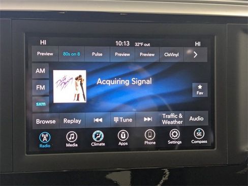 Used 2018 Chrysler Pacifica Touring Plus w/ S Appearance Package image 19