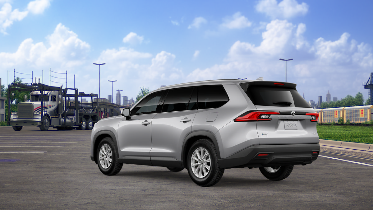 New 2026 Toyota Grand Highlander XLE FWD image 8