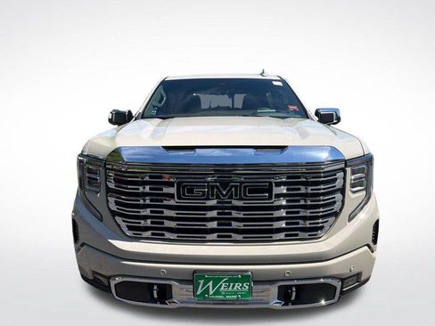 New 2026 GMC Sierra 1500 Denali w/ Technology Package AWD/4WD image 8