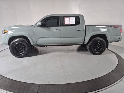 Certified 2023 Toyota Tacoma TRD Sport AWD/4WD image 2