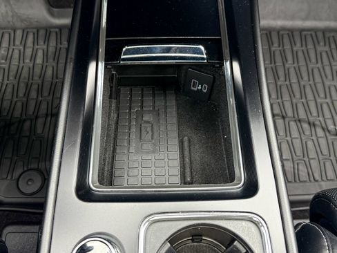 Used 2023 Lincoln Corsair Reserve w/ Equipment Group 202A AWD/4WD image 29