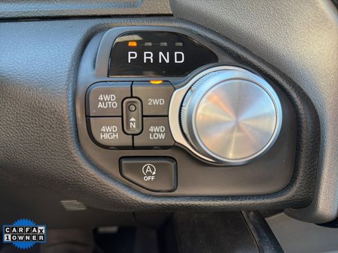 Used 2025 RAM 1500 Laramie image 12