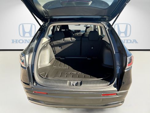 Certified 2023 Honda HR-V LX image 25
