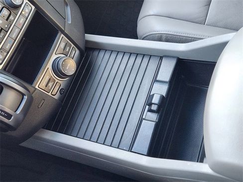 Used 2013 Honda Pilot Touring image 35