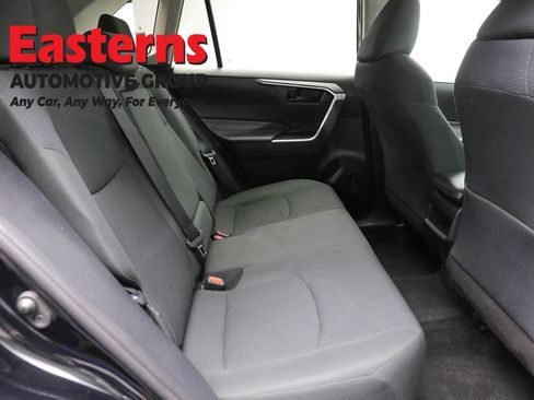 Used 2020 Toyota RAV4 LE w/ All Weather Liner Package AWD/4WD image 22