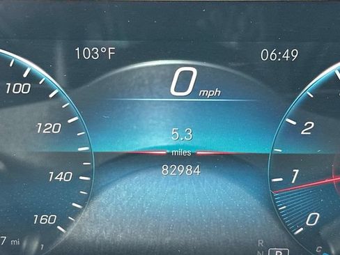 Used 2022 Mercedes-Benz GLB 250 4MATIC image 20