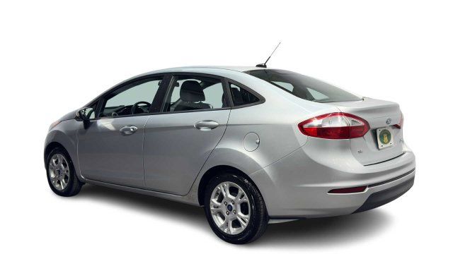 Used 2015 Ford Fiesta SE FWD image 4