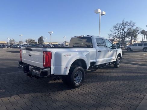 Used 2024 Ford F350 XLT image 3