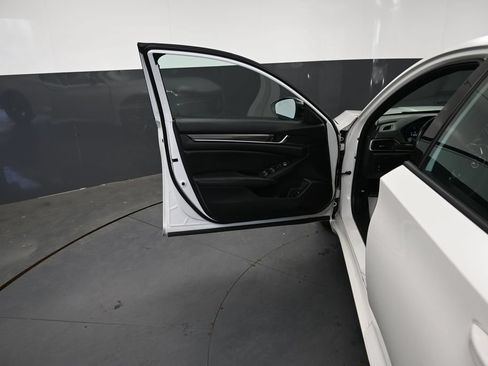 Used 2021 Honda Accord Sport image 20