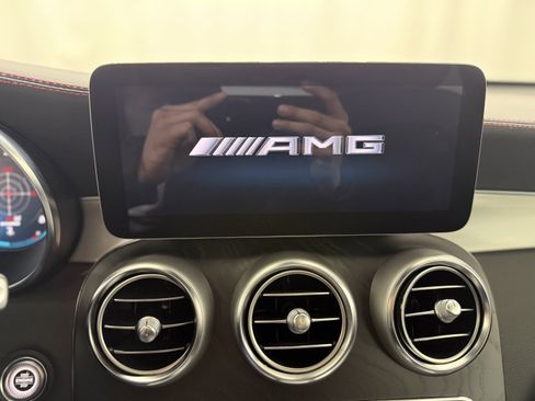 Used 2022 Mercedes-Benz GLC 43 AMG 4MATIC image 19