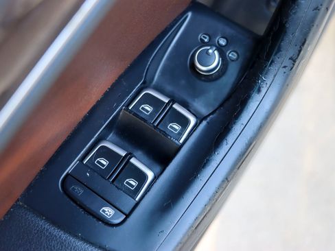 Used 2015 Audi Q3 2.0T Premium Plus image 14