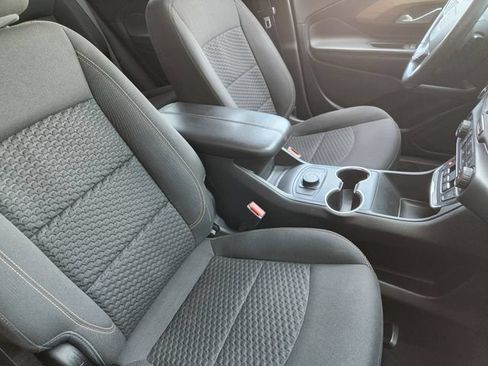 Used 2021 GMC Terrain SLE FWD image 9