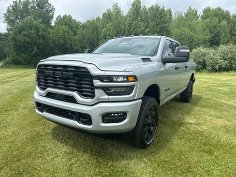 New 2026 RAM 2500 Big Horn AWD/4WD image 1
