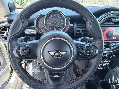 Used 2020 MINI Cooper S FWD image 11