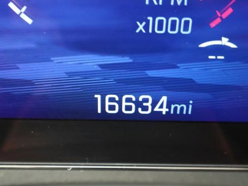 Certified 2024 Chevrolet Traverse LT w/ Enhanced Driving Package image 14