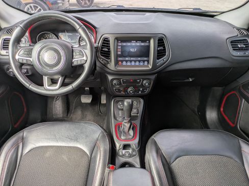 Used 2019 Jeep Compass Trailhawk AWD/4WD image 14