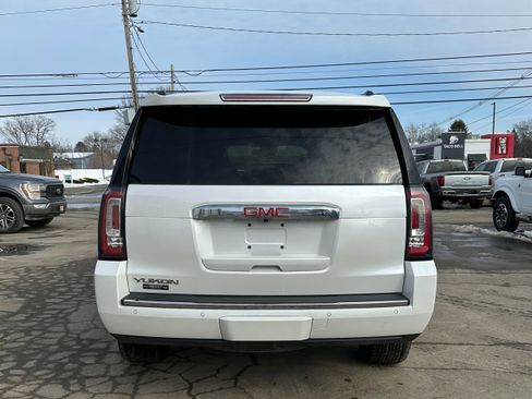 Used 2019 GMC Yukon Denali w/ Denali Ultimate Package image 4