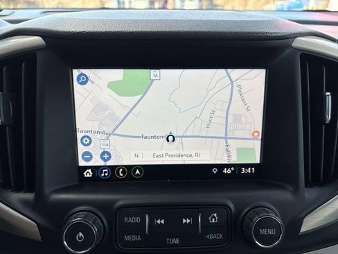 Used 2018 GMC Terrain Denali w/ Advanced Safety Package image 24