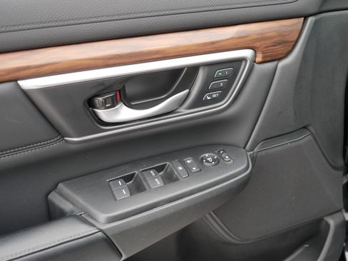 Used 2020 Honda CR-V Touring image 15