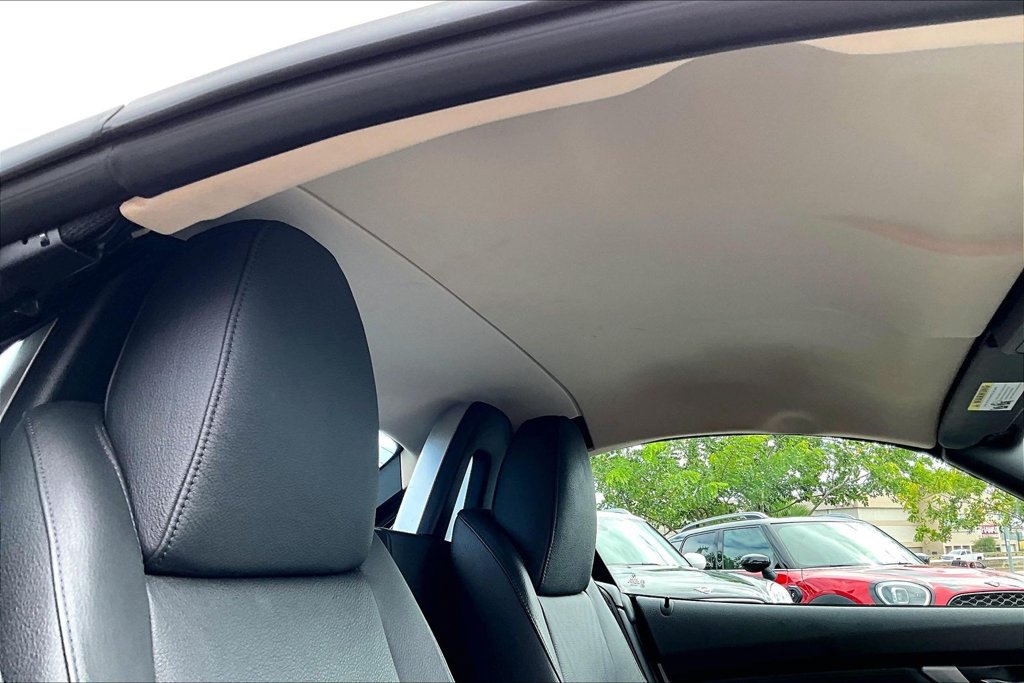 Used 2011 BMW Z4 sDrive35i RWD image 21