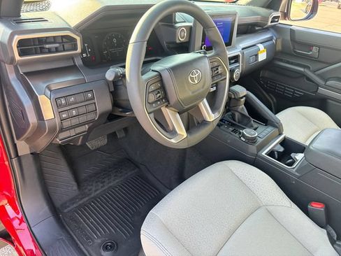 New 2026 Toyota 4Runner SR5 AWD/4WD image 21