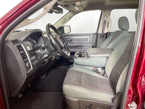Used 2019 RAM 1500 Big Horn AWD/4WD image 5